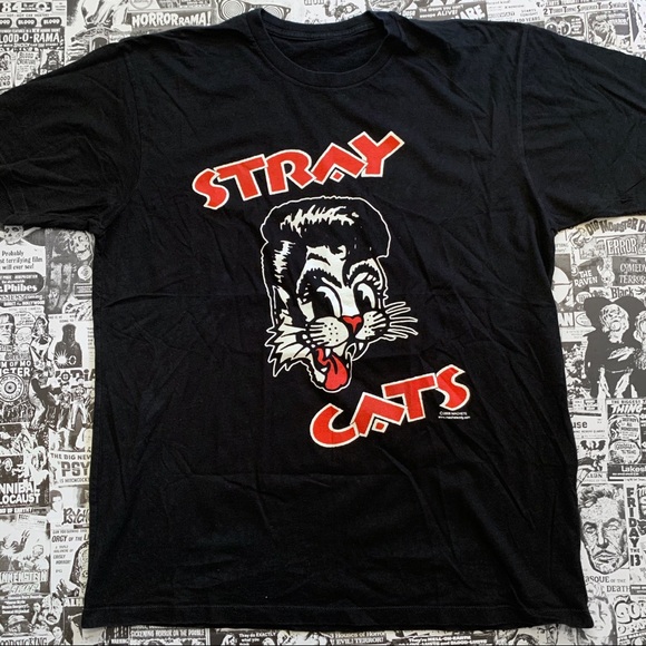 Hot Topic Other - Stray Cats T-Shirt